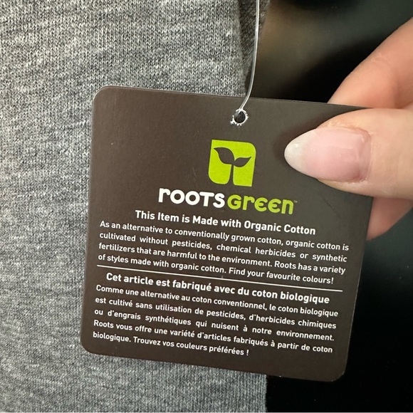 NWT - Roots Athletics T-shirt - Size Small - Heather Grey - Picture 4 of 6